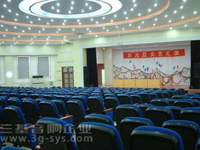 东营一中礼堂会议室探花AV播放设备安装案例